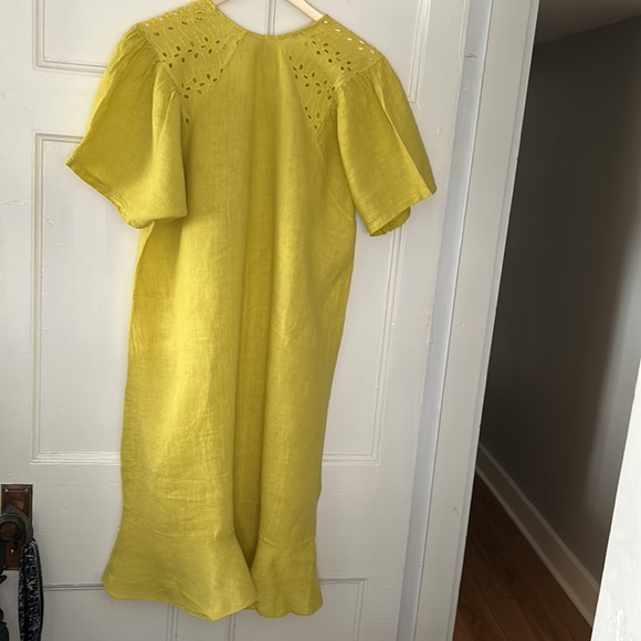100% linen dress, short sleeves, midi length. Yellow. Size XL/XXL. - Picture 4 of 9